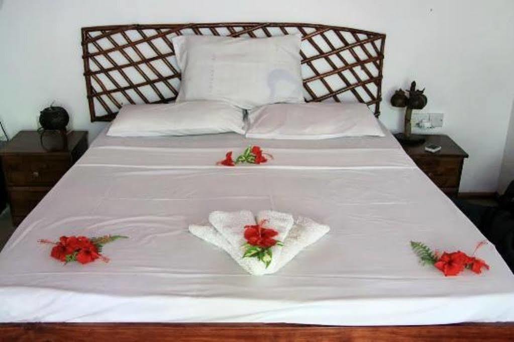 Coco Bay Guest House Anse Volbert Village Kültér fotó